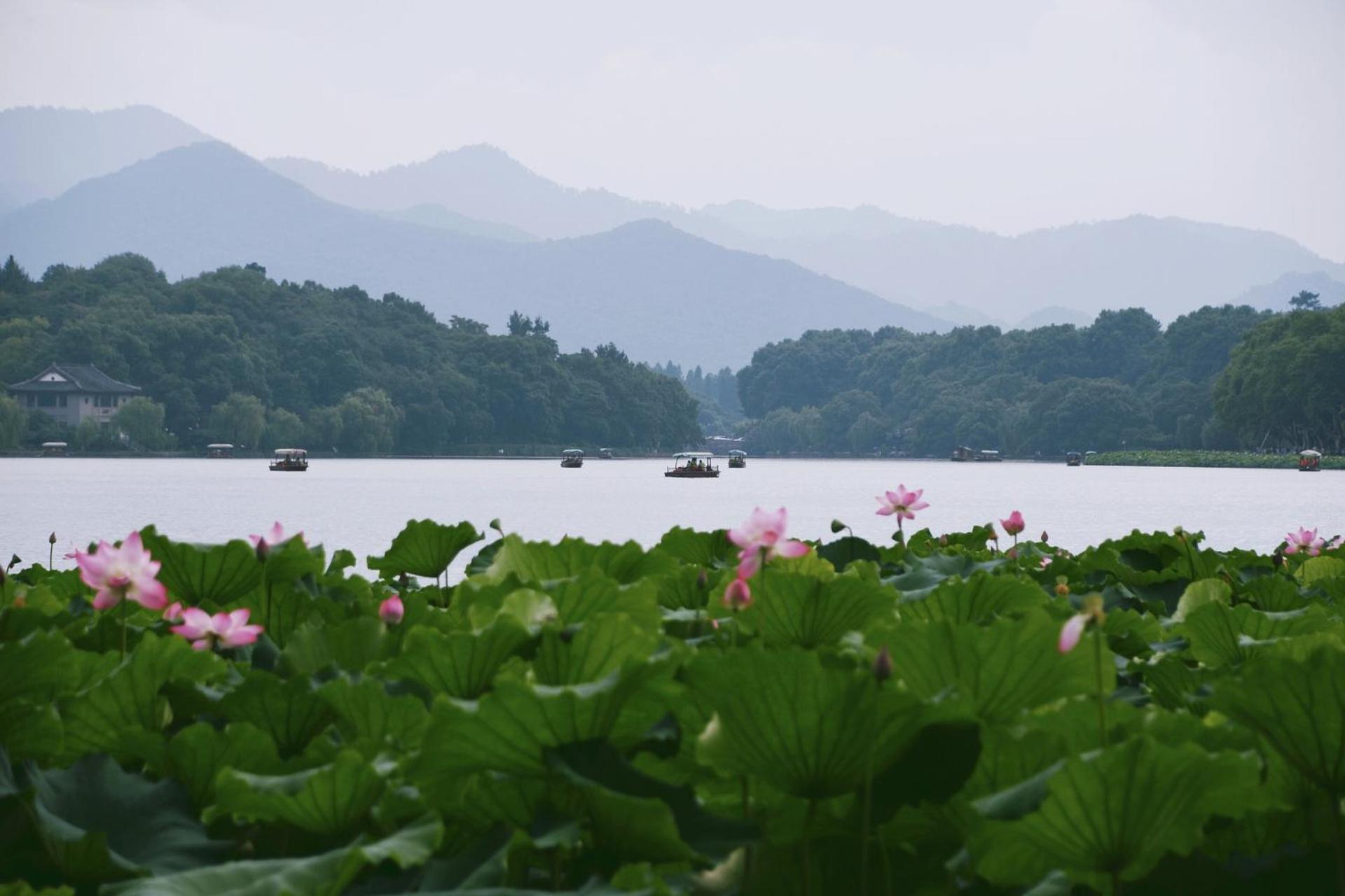 Nost Algia S Hotel In The West Lake Scenic Area-,Lingyin Temple, Leifeng Tower, Children'S Playground, Free Night Snack, Free Laundry, English Communication Well, Free Travel Advice 杭州 エクステリア 写真